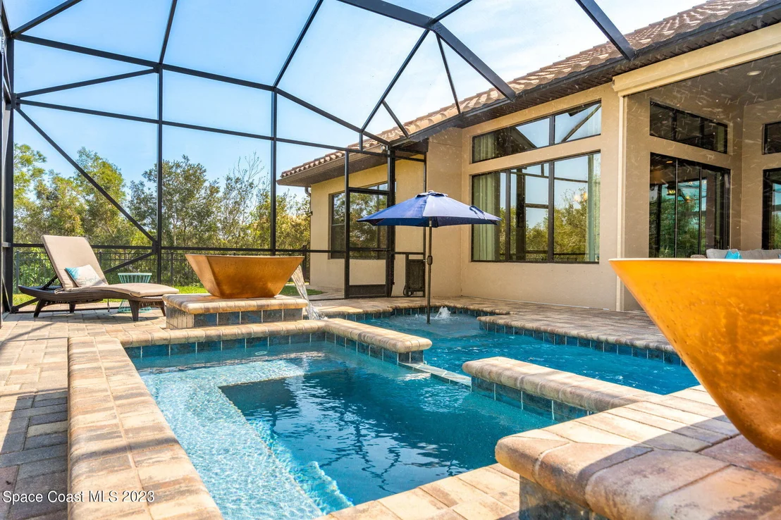 Photo of 5530 Calder Drive