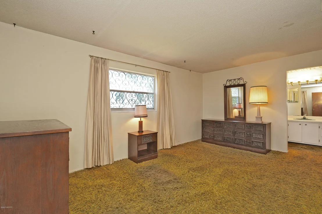 Photo of 4891 Fairview Drive