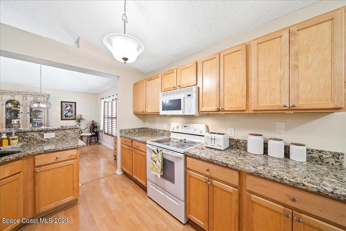 Photo of 2190 Spring Creek Circle NE
