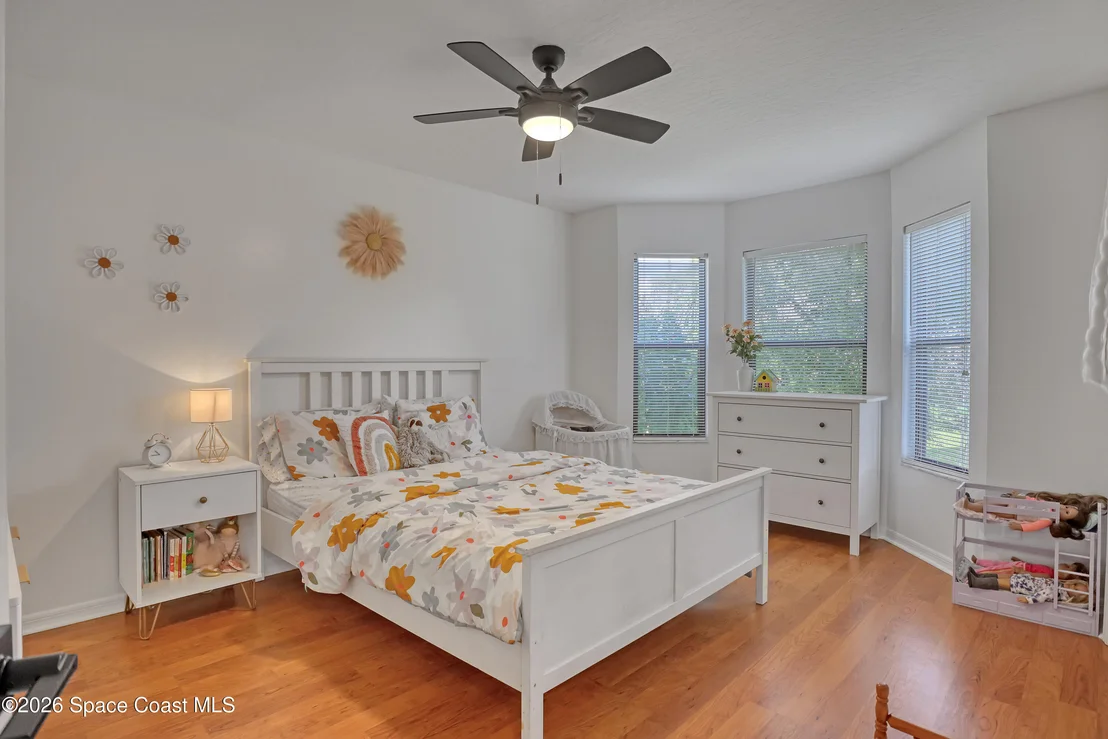 Photo of 402 Peregrine Drive