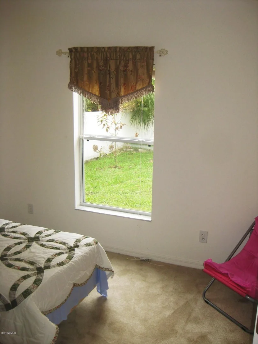 Photo of 1306 NW Jupiter Boulevard