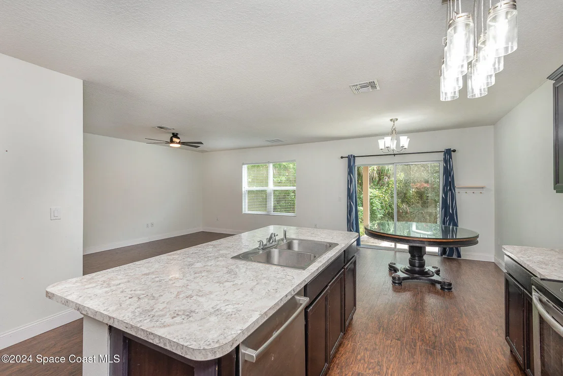 Photo of 2675 Falcon Lane