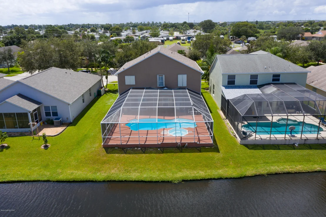 Photo of 165 Sedgewood Circle