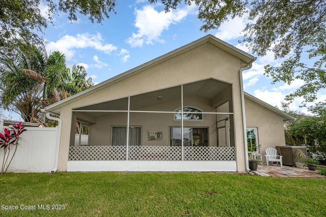 Photo of 2181 Stratford Pointe Drive