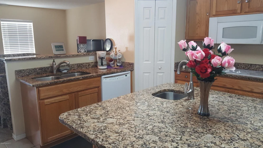 Photo of 239 Macon Drive