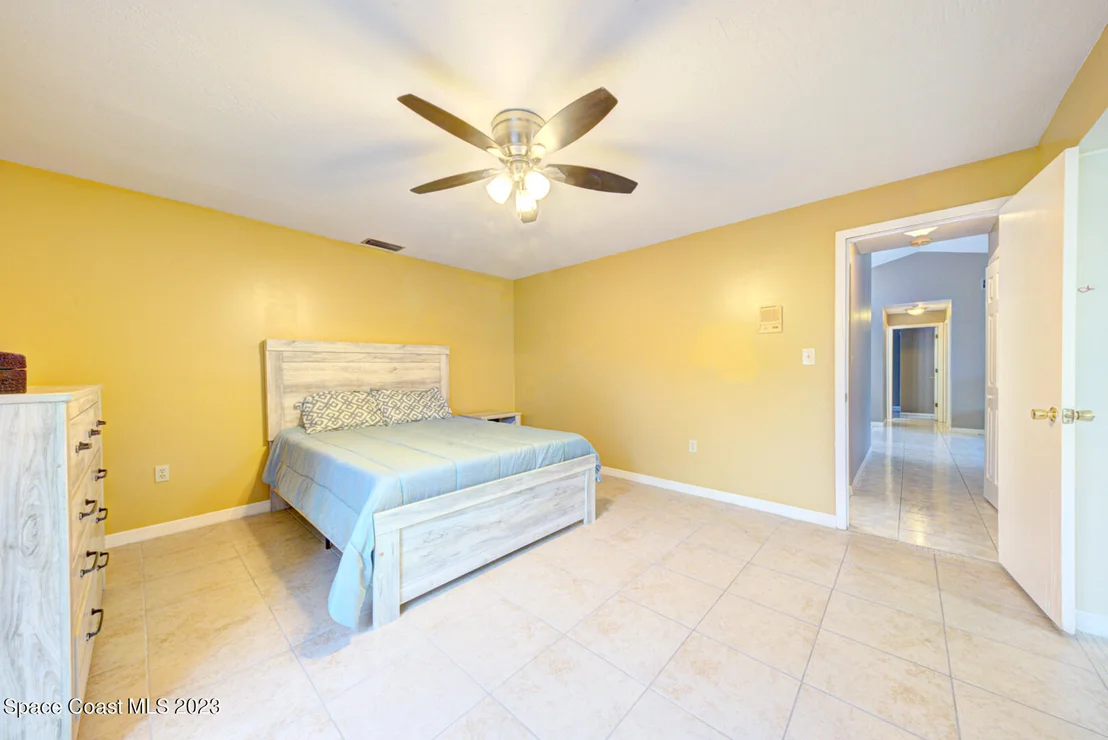 Photo of 1802 Fallon Boulevard NE