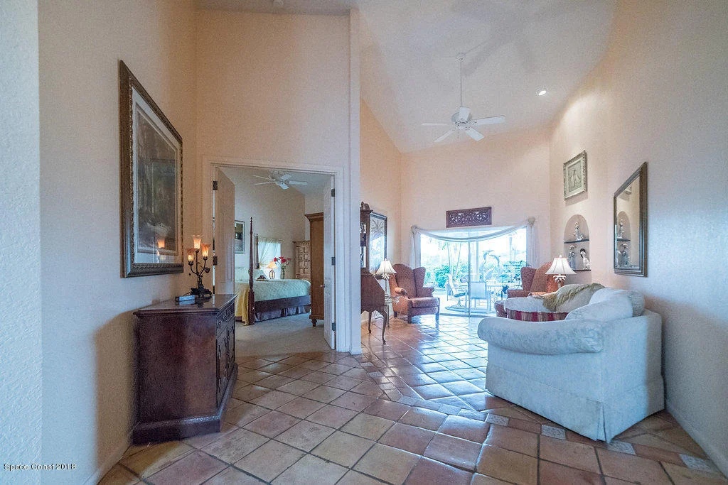 Photo of 207 Ivory Drive