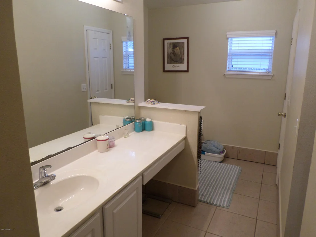 Photo of 6155 Adina Road