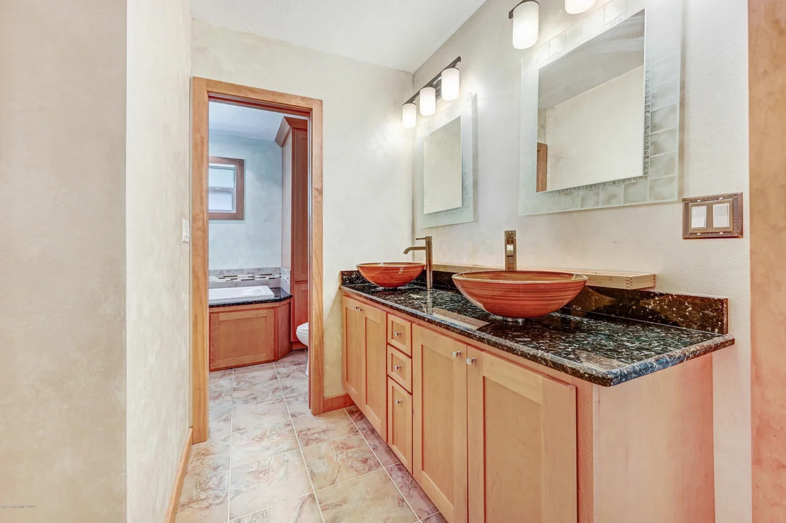 Photo of 4152 Fairfax Drive