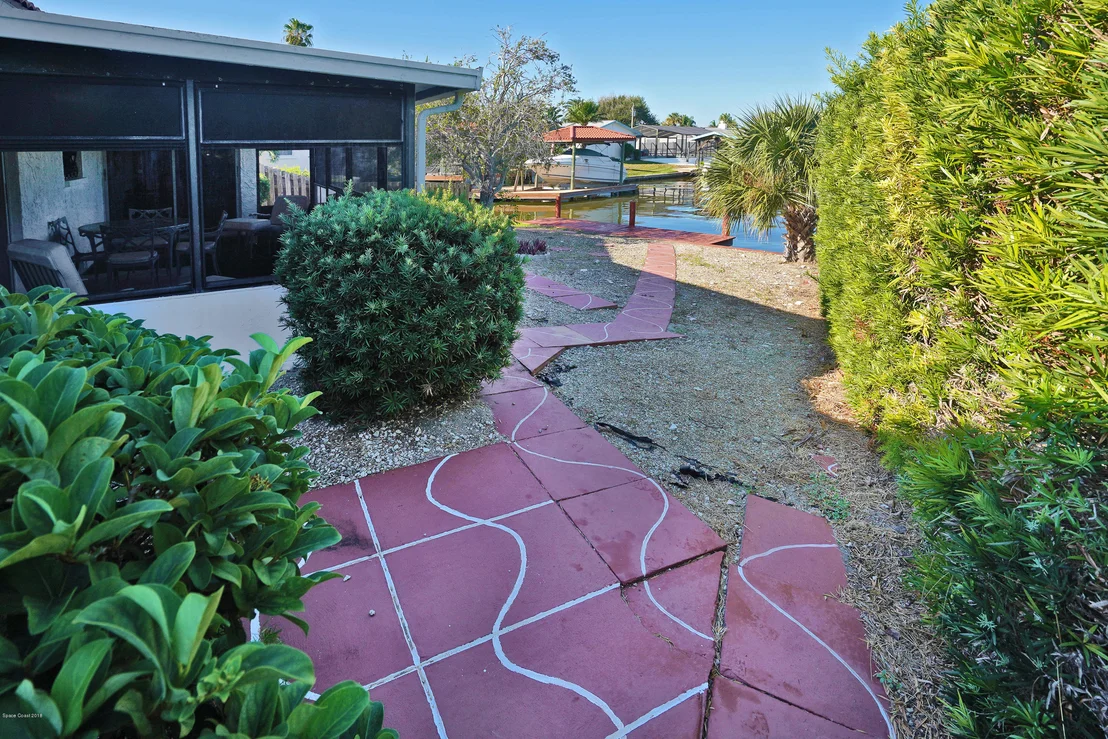 Photo of 4891 Fairview Drive