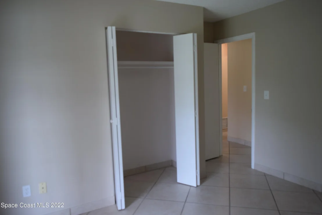 Photo of 771 Cobblestone Lane NE