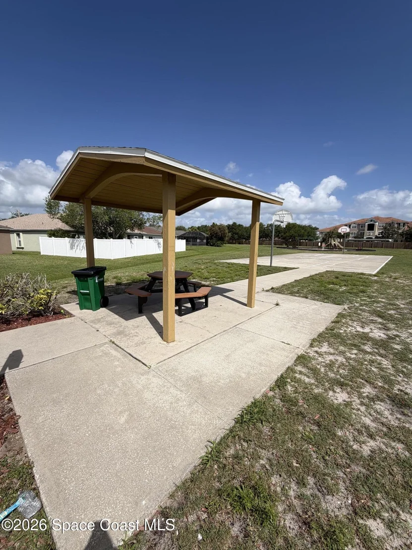 Photo of 2085 Bayhill Drive