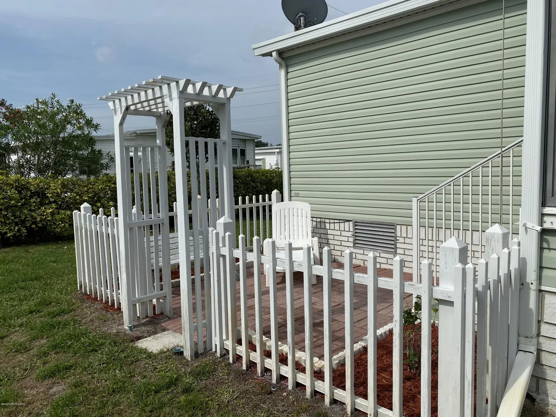 Photo of 5483 Bannock Street