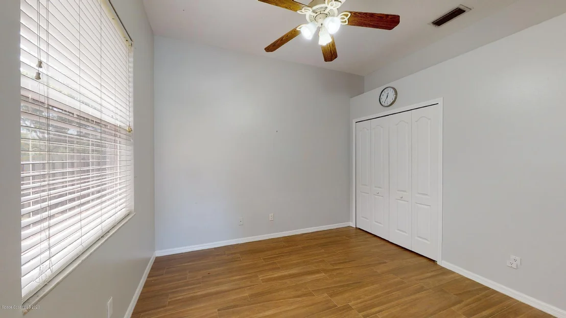 Photo of 5755 Newbury Circle