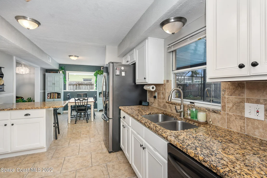 Photo of 1728 Hubbard Drive