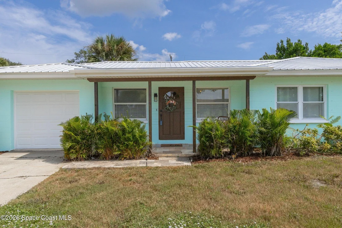 Photo of 688 Charles Drive