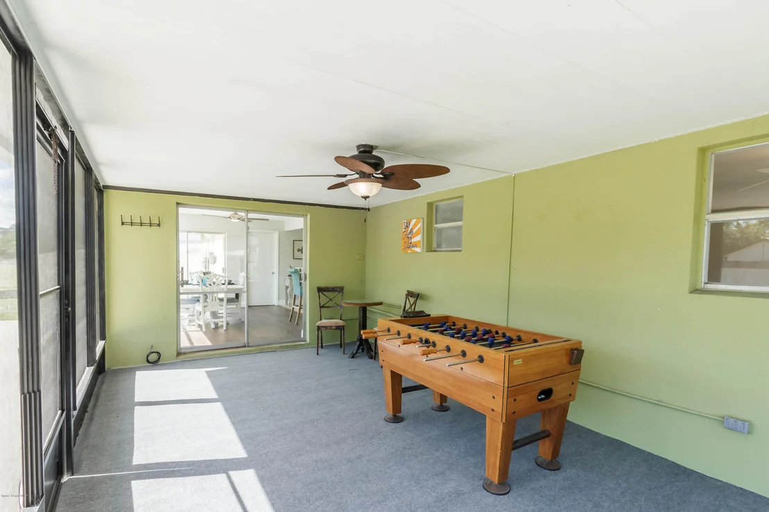 Photo of 489 Ixora Drive