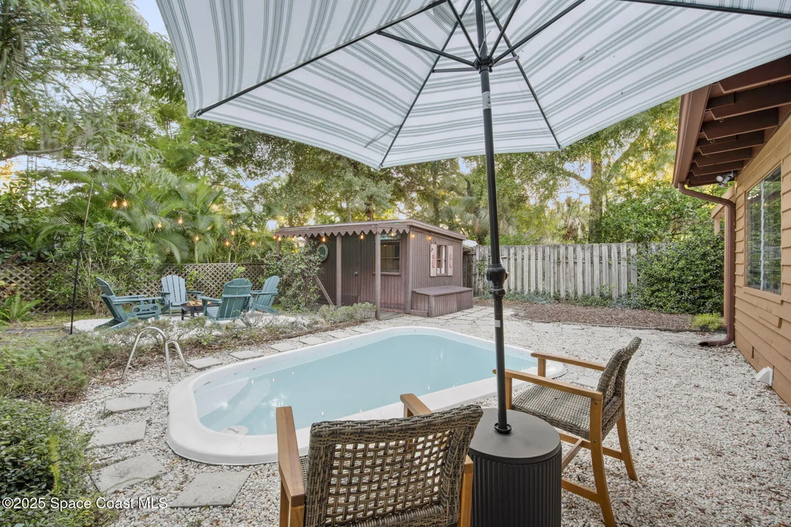 Photo of 597 Old Oak Street
