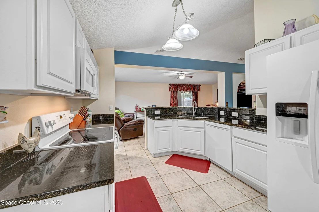 Photo of 8593 Winder Way