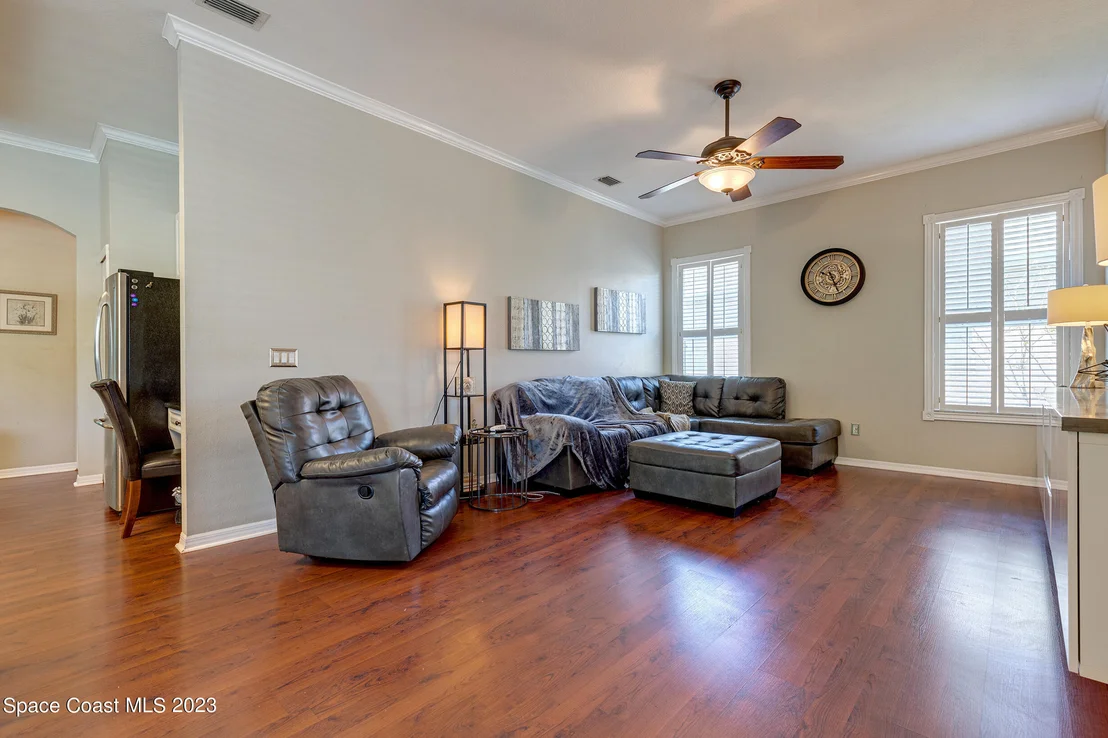 Photo of 832 Carriage Hill Road