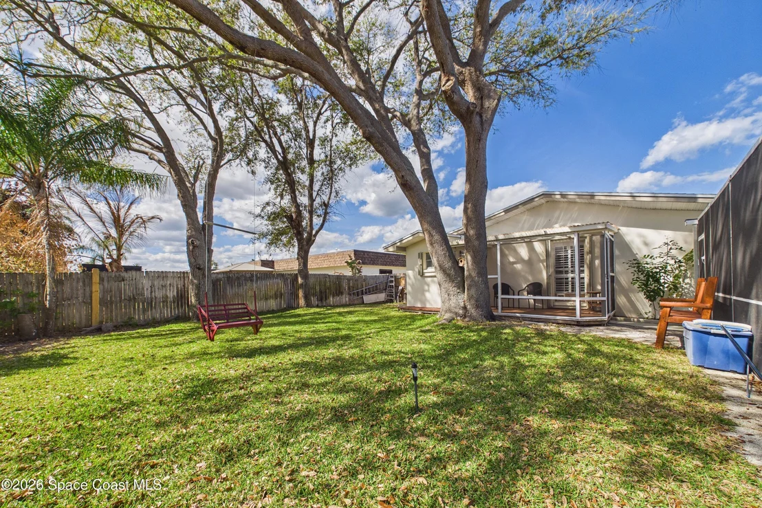 Photo of 215 Sand Pine Road