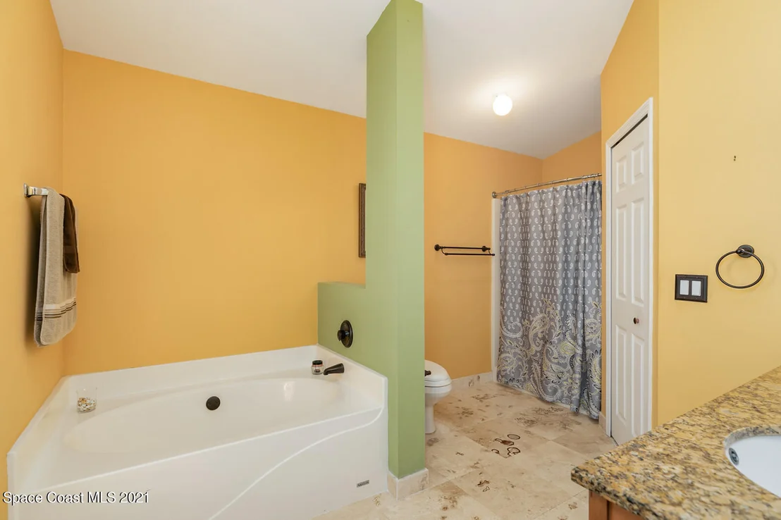 Photo of 8595 Eola Court