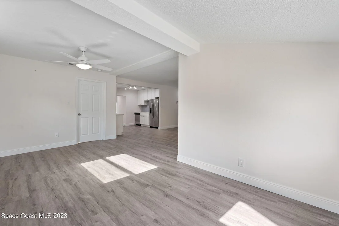 Photo of 2110 Palm Avenue