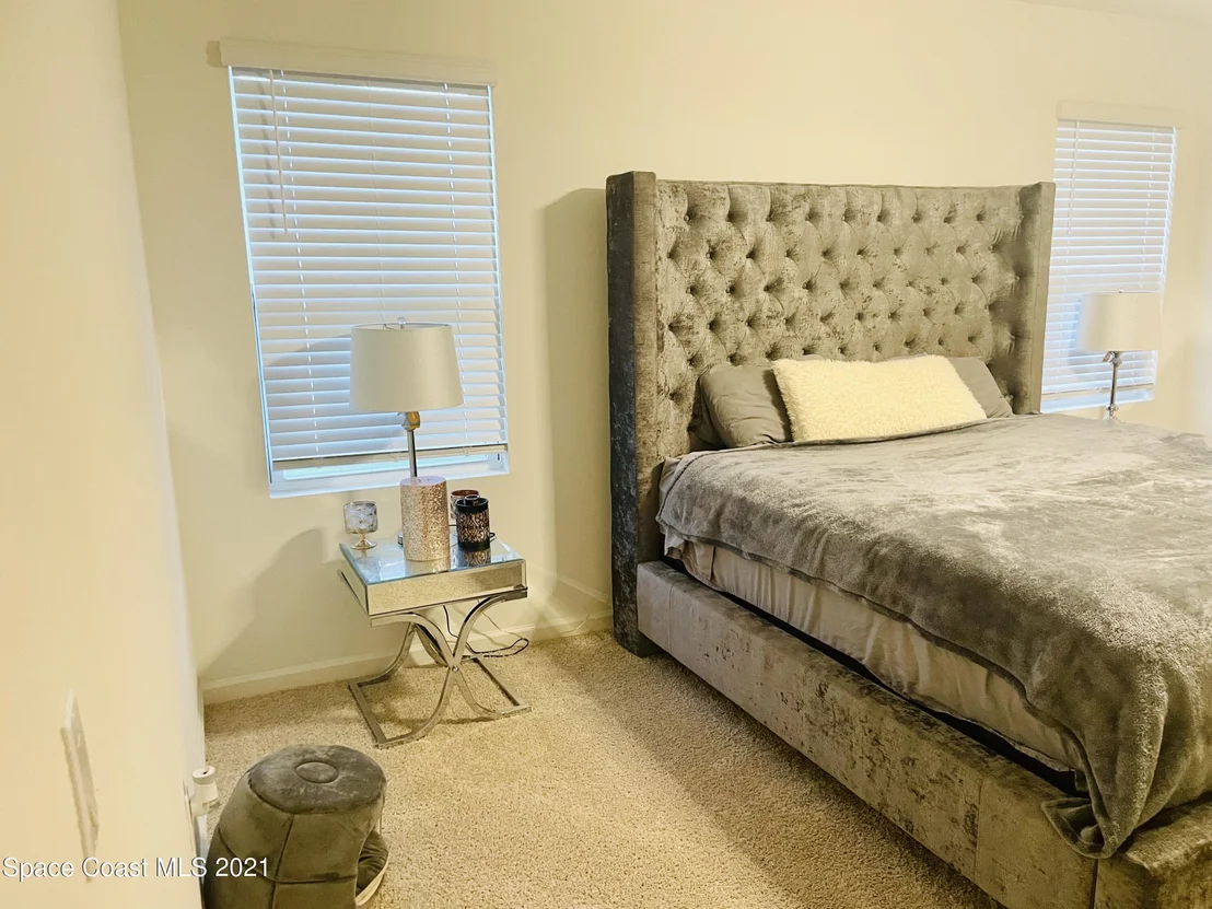 Photo of 560 Sorrento Drive