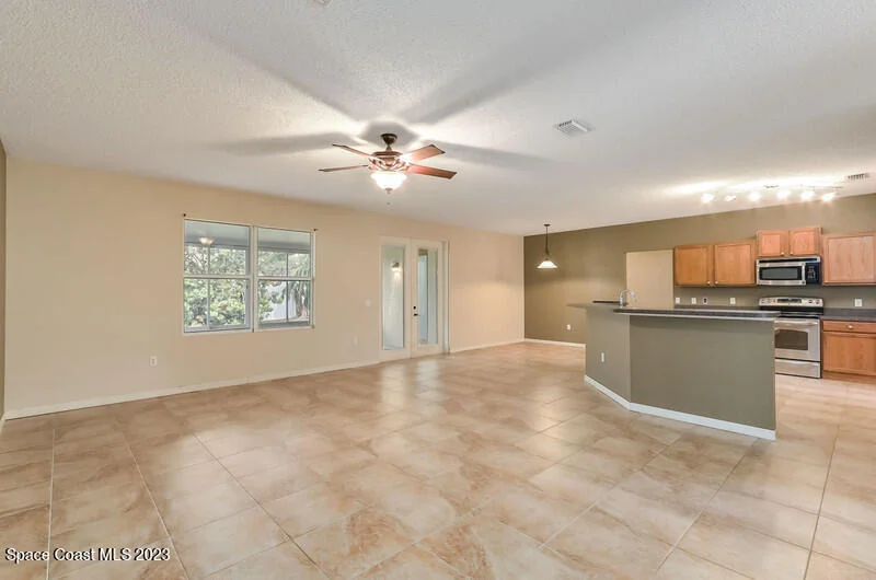 Photo of 1402 Payette Lane