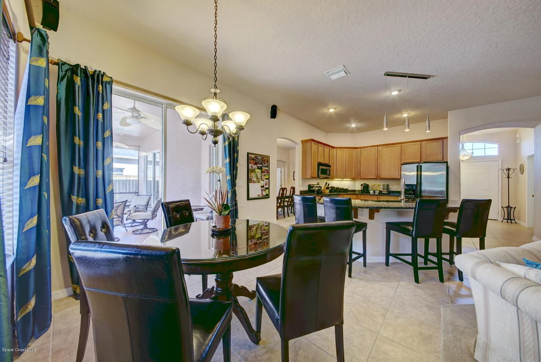 Photo of 4668 Alamanda Drive