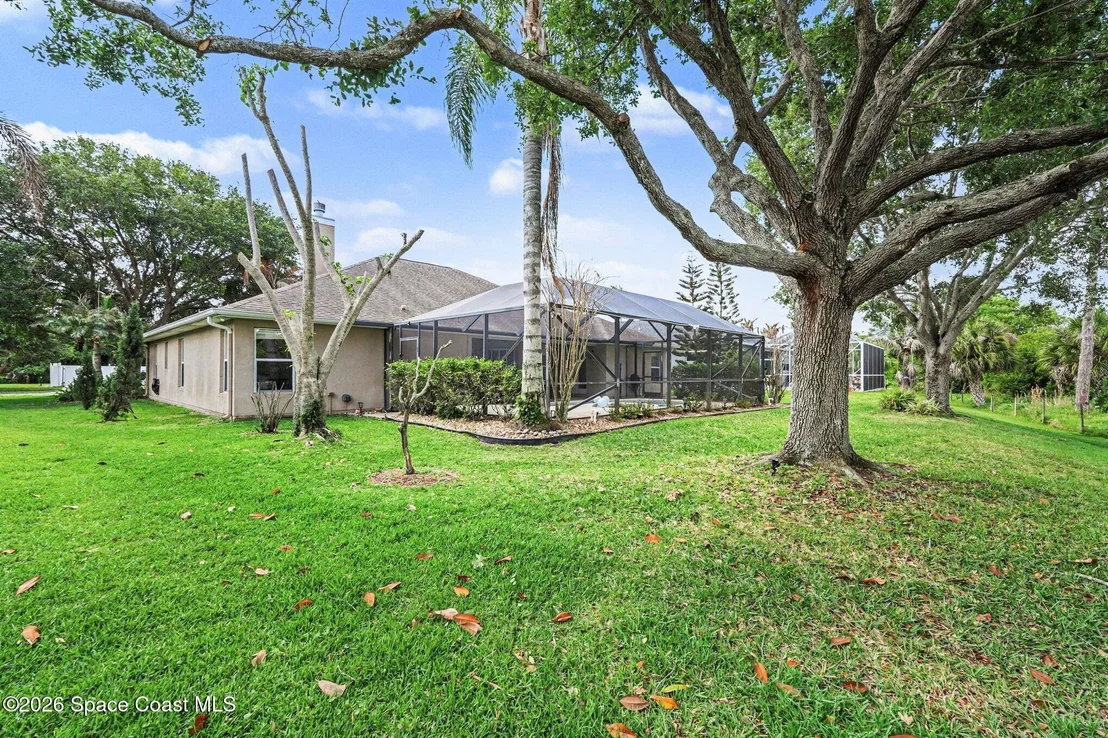 Photo of 3875 Waterford Drive