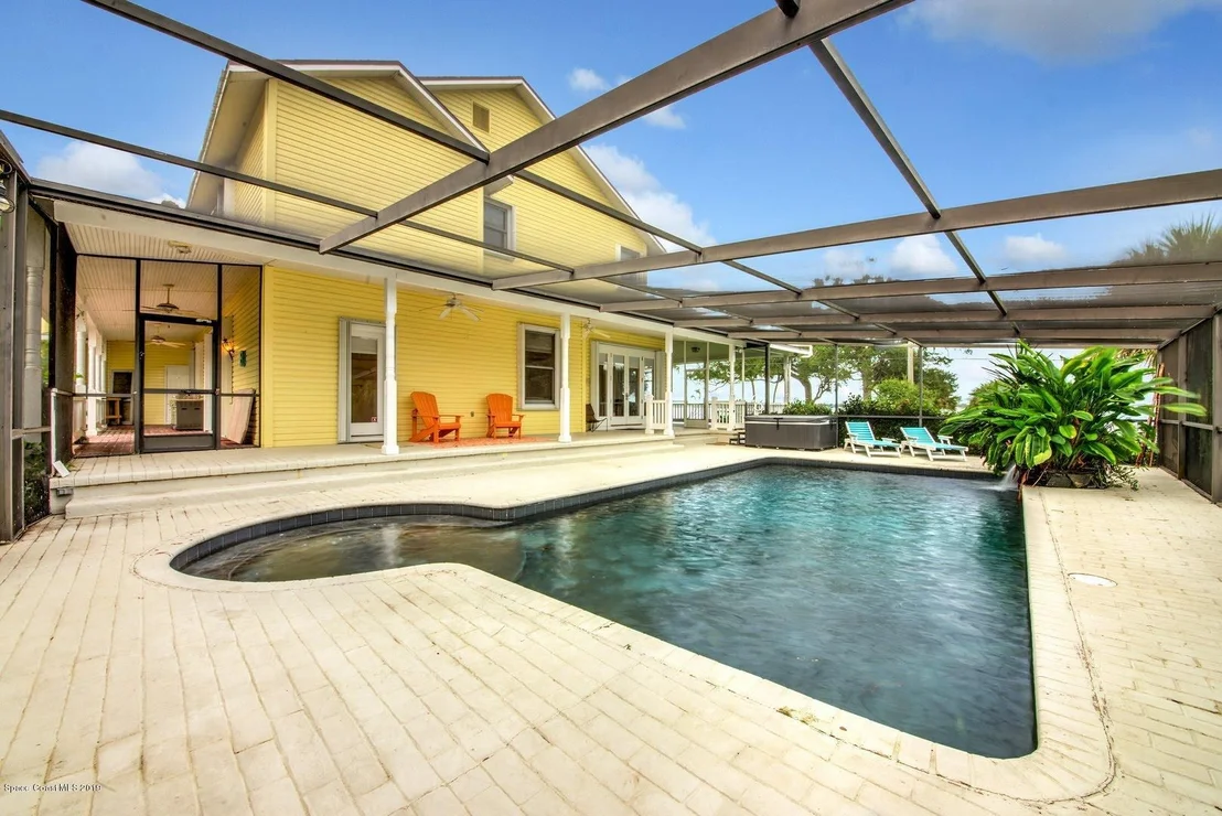 Photo of 1511 Rockledge Drive
