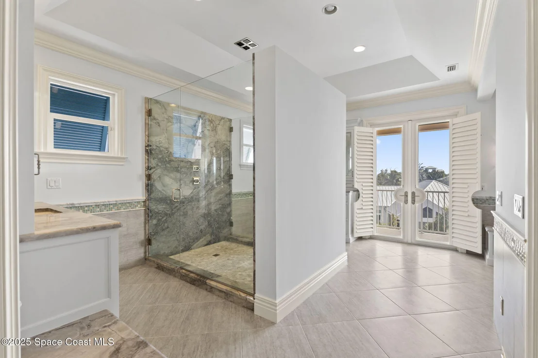 Photo of 2275 Genesea Lane