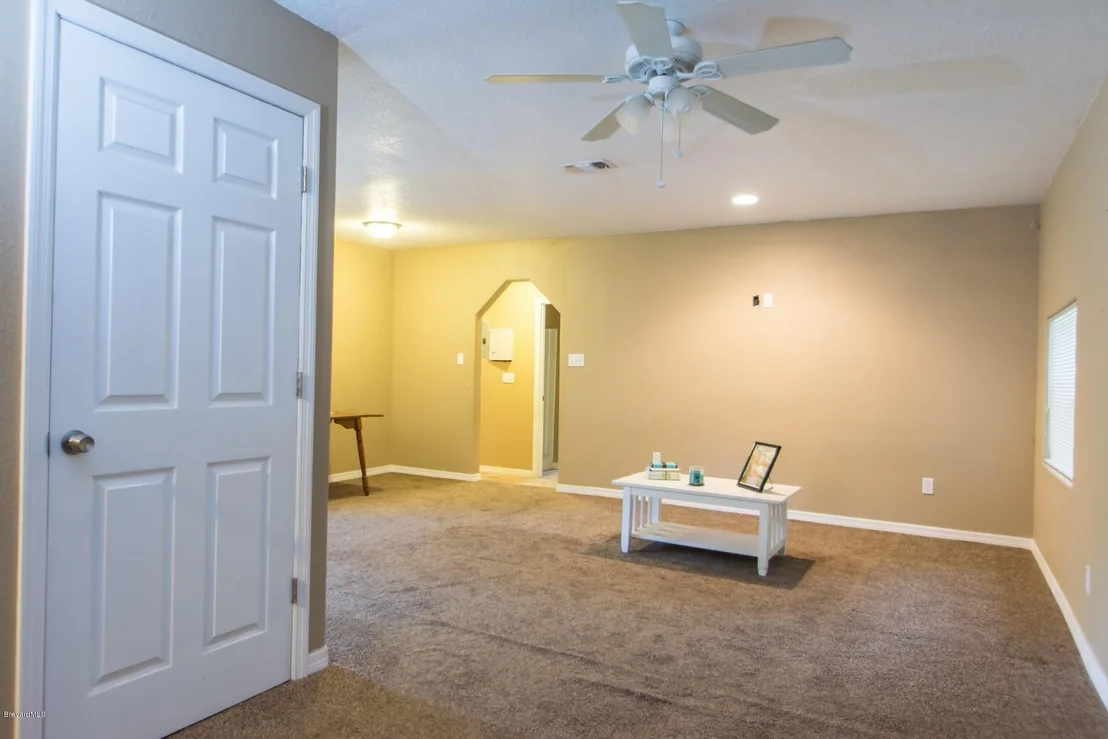 Photo of 2135 Wilson Lane