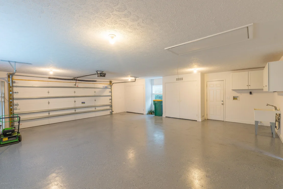 Photo of 415 Eighth Avenue