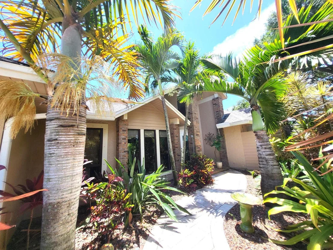 Photo of 451 Mallard Lane