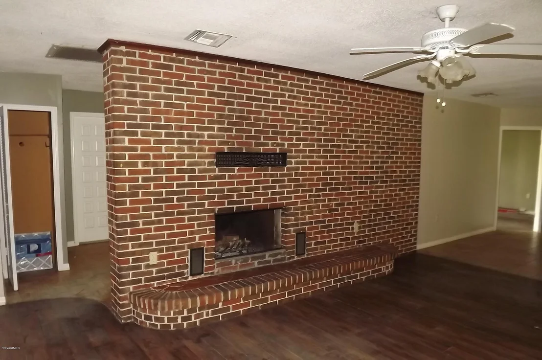 Photo of 2040 Duncil Lane