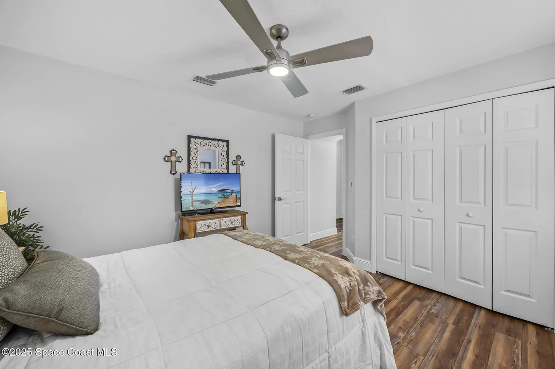 Photo of 1785 Ficus Point Drive