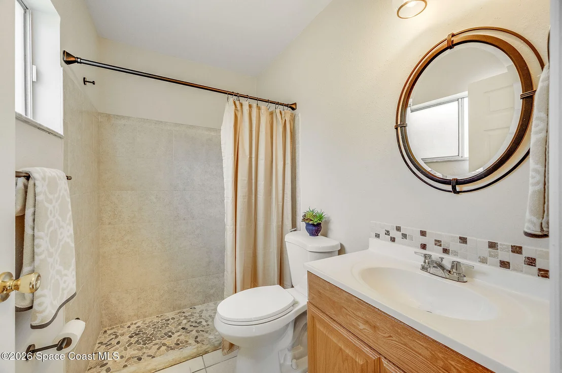 Photo of 730 Azure Avenue NE