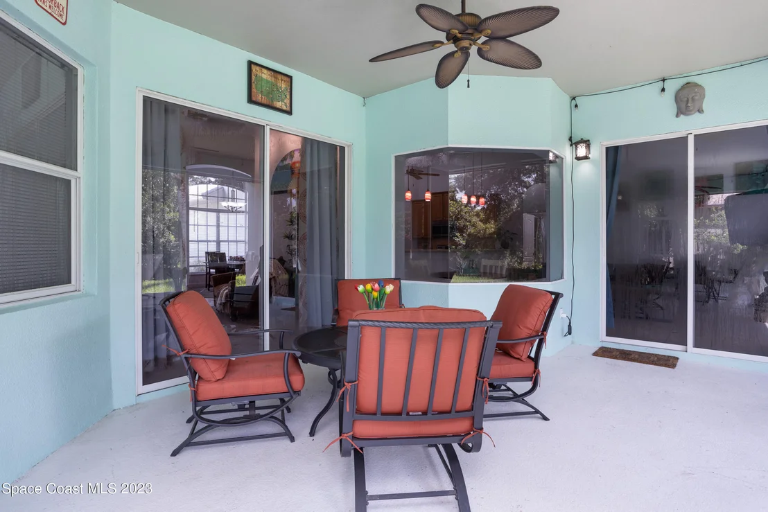 Photo of 1647 Auburn Lakes Drive