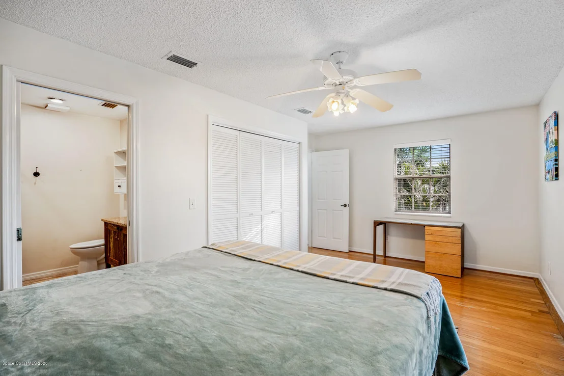 Photo of 445 Sandy Key
