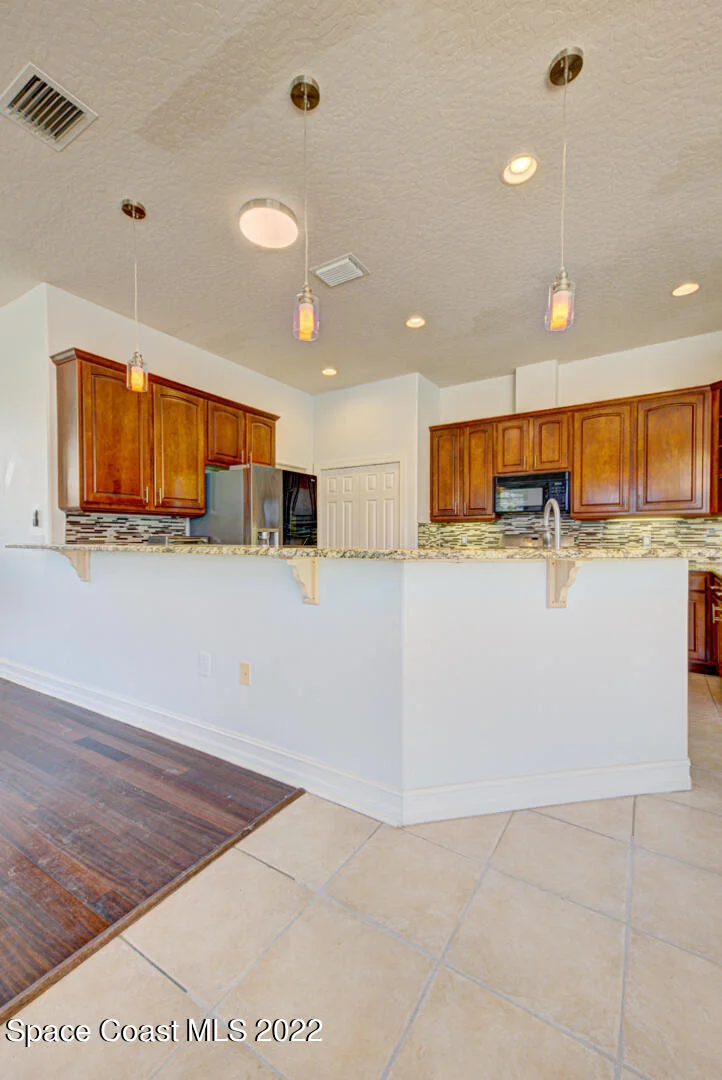Photo of 334 Island Drive