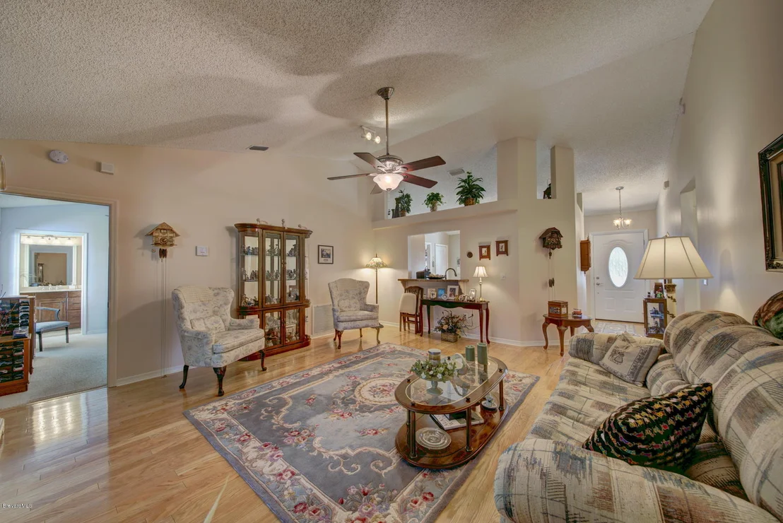Photo of 1057 Jacaranda Circle