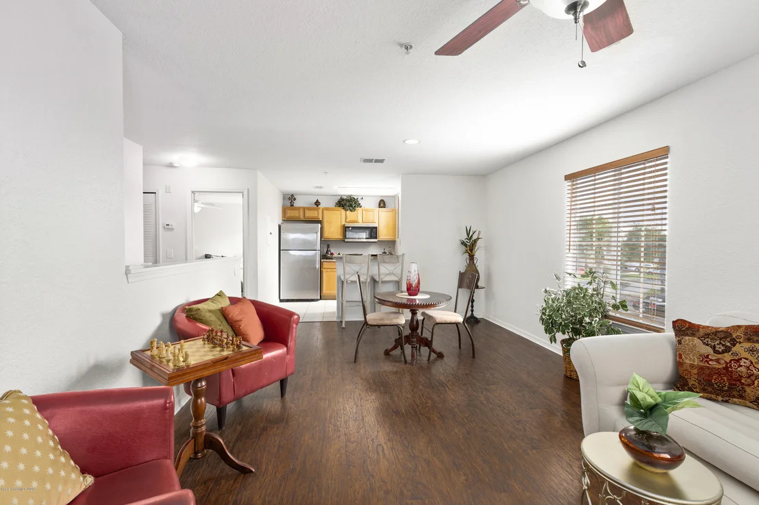 Photo of Unit 2011 at 3501 D'Avinci Way