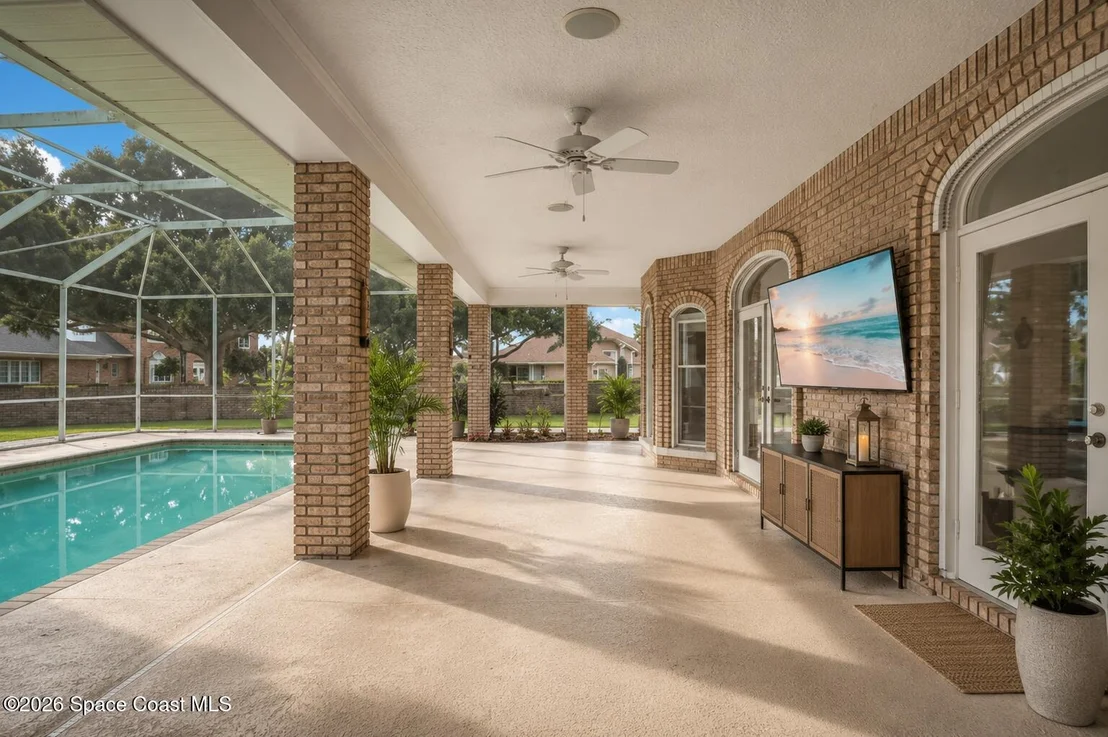 Photo of 772 Oak Park Drive