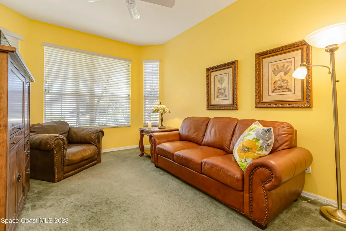 Photo of 4481 Portage Trail