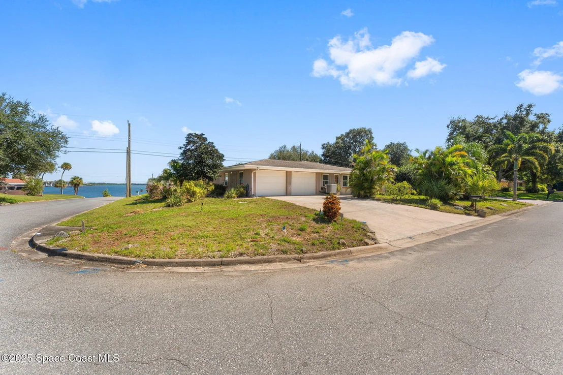 Photo of 11 Highview Drive