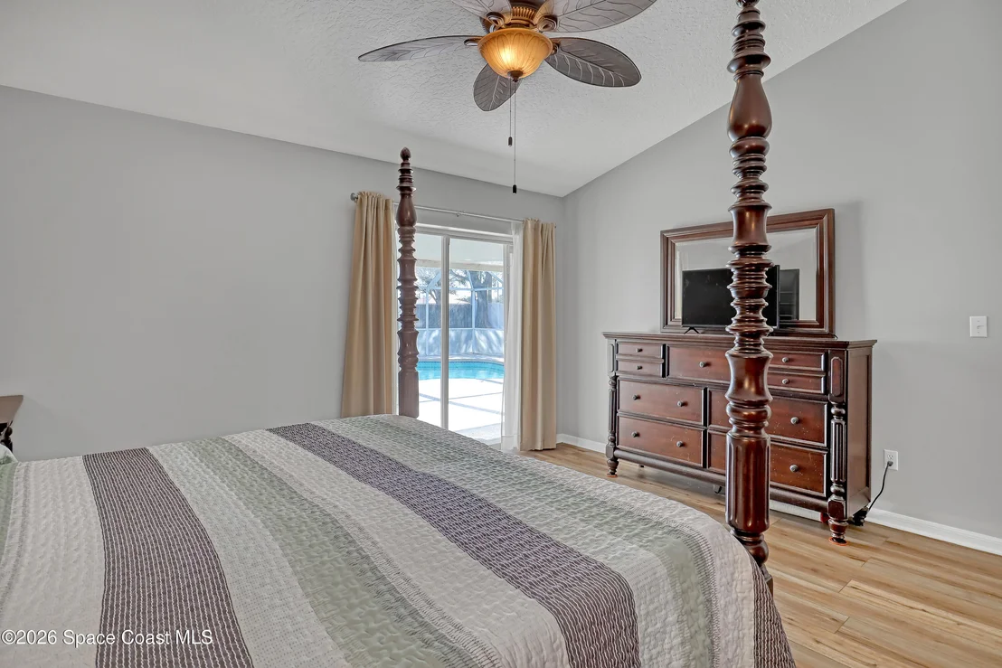 Photo of 3337 Meadowridge Drive