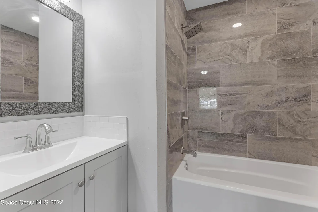 Photo of 725 Bonnie Circle