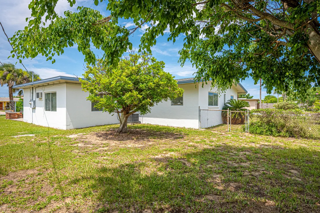 Photo of 2355 Sunset Avenue